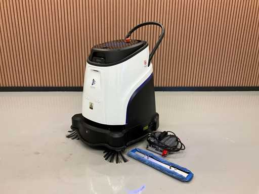 2021 Gausium Vacuum 40 Floor Cleaning Robot