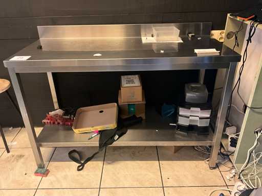 Table de travail en acier inoxydable