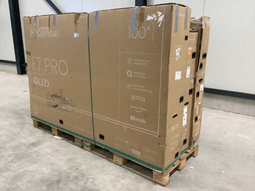 Télévision de marchandises retournées à palettes (3x)