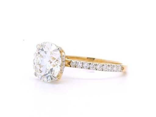 Anello in oro giallo 18 carati con 3.39 ct diamante