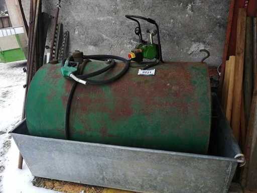 Dieseltank (tankstation op het terrein)