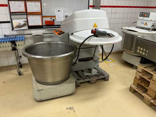 Werner & Pfleiderer UC80 Spiraalkneder