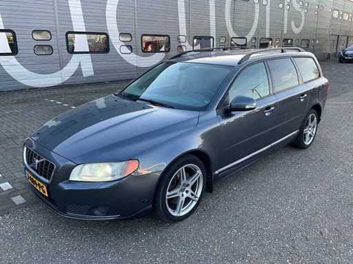 2009 Volvo V70 2,5 FT Personenwagen J-489-PG