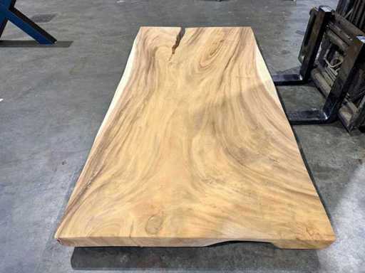 Blat de masă cu trunchi de copac Suar 220 cm.