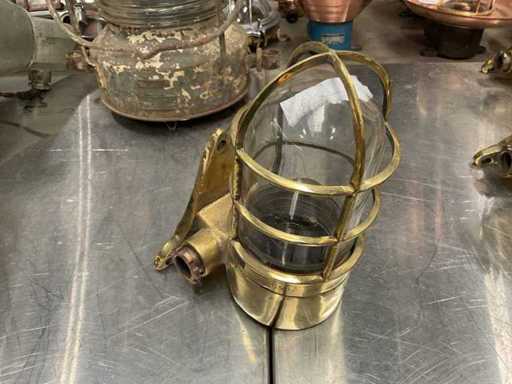 Lampe marine vintage Dae Yang