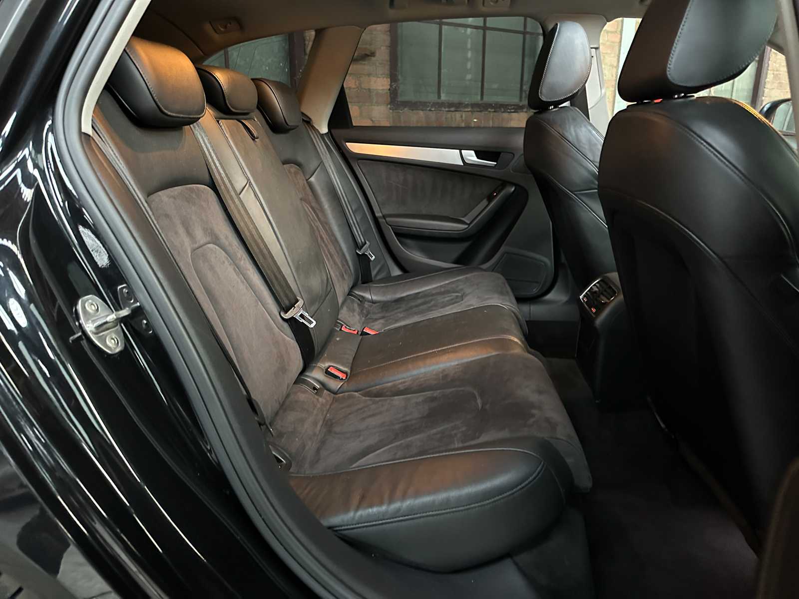 Audi S4 Avant 3.0 TFSI V6 Quattro Pro Line 333pk 2012 (Origineel-NL), 40-XRL-8