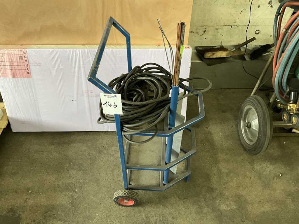 Tool trolley for welding machine