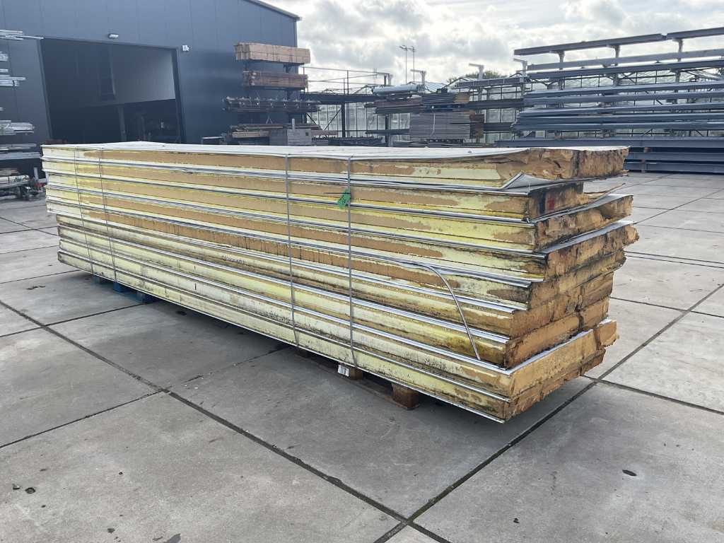 Sandwich panel (9x)