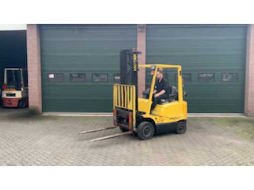 4bcf02f2-ac56-4b15-976a-e25cf6b13ca0.mp4