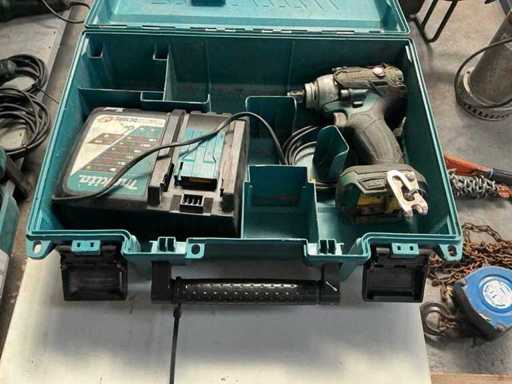 Makita Impact Wrench