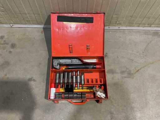 Mașina de presă Dr. Peters