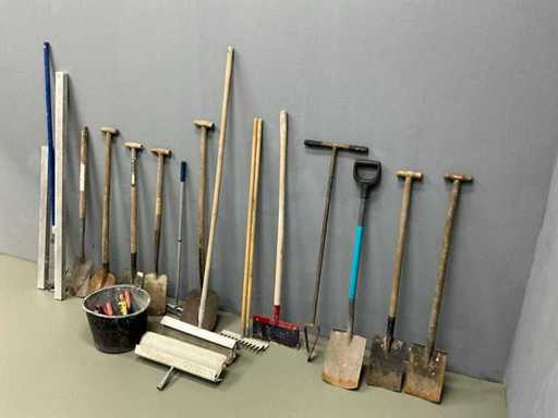 Divers bouwgereedschap (27x)