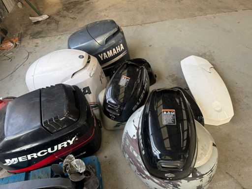 Lot of bonnets - Outboard motor