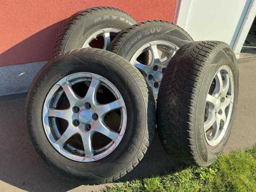 Pneus VictraSnow hiver (4x)