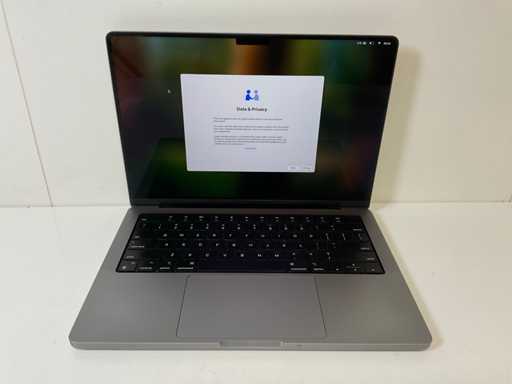Apple MacBook Pro 14", Apple M1 Pro, 16GB RAM, 512GB NVMe Laptop