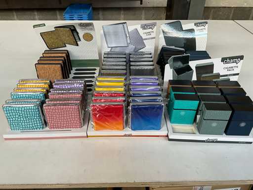 Champ Various Cigarette cases (62x)