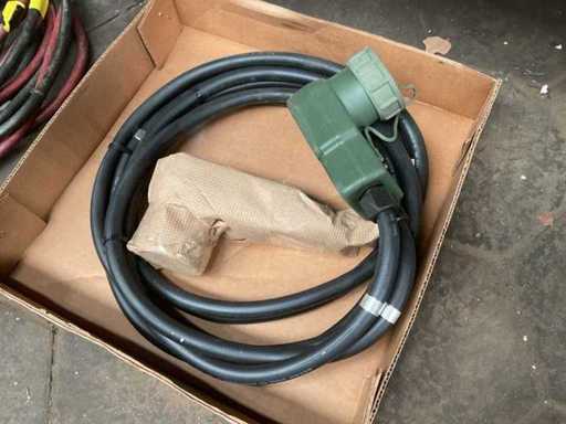 Alimentare pentru ansamblul cablului Electric