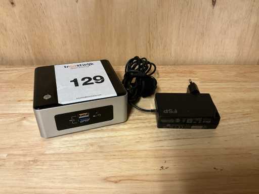 Desktop - Intel Corporation - NUC5PGYH