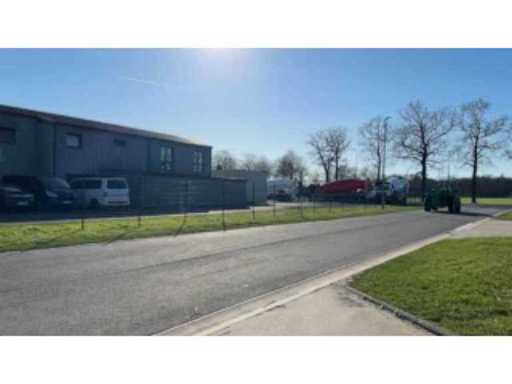 42d2f526-5dc0-46cd-80b6-9f6dd6a7f601.mp4