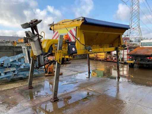 Étaleuse à sel Nido STB10634 2000