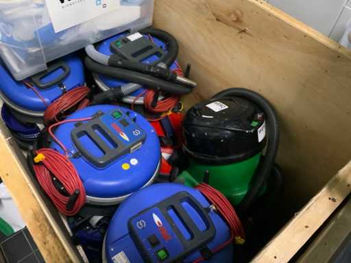 Diverse Industriële stofzuigers (16x)