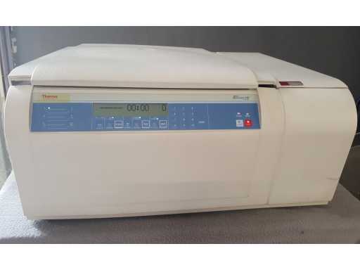 Thermo Fisher Scientific - HERAEUS MULTIFUGE X3R - Centrifuga Refrigerata - 2013