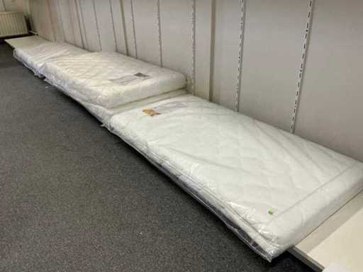 Diverse matrassen (4x)