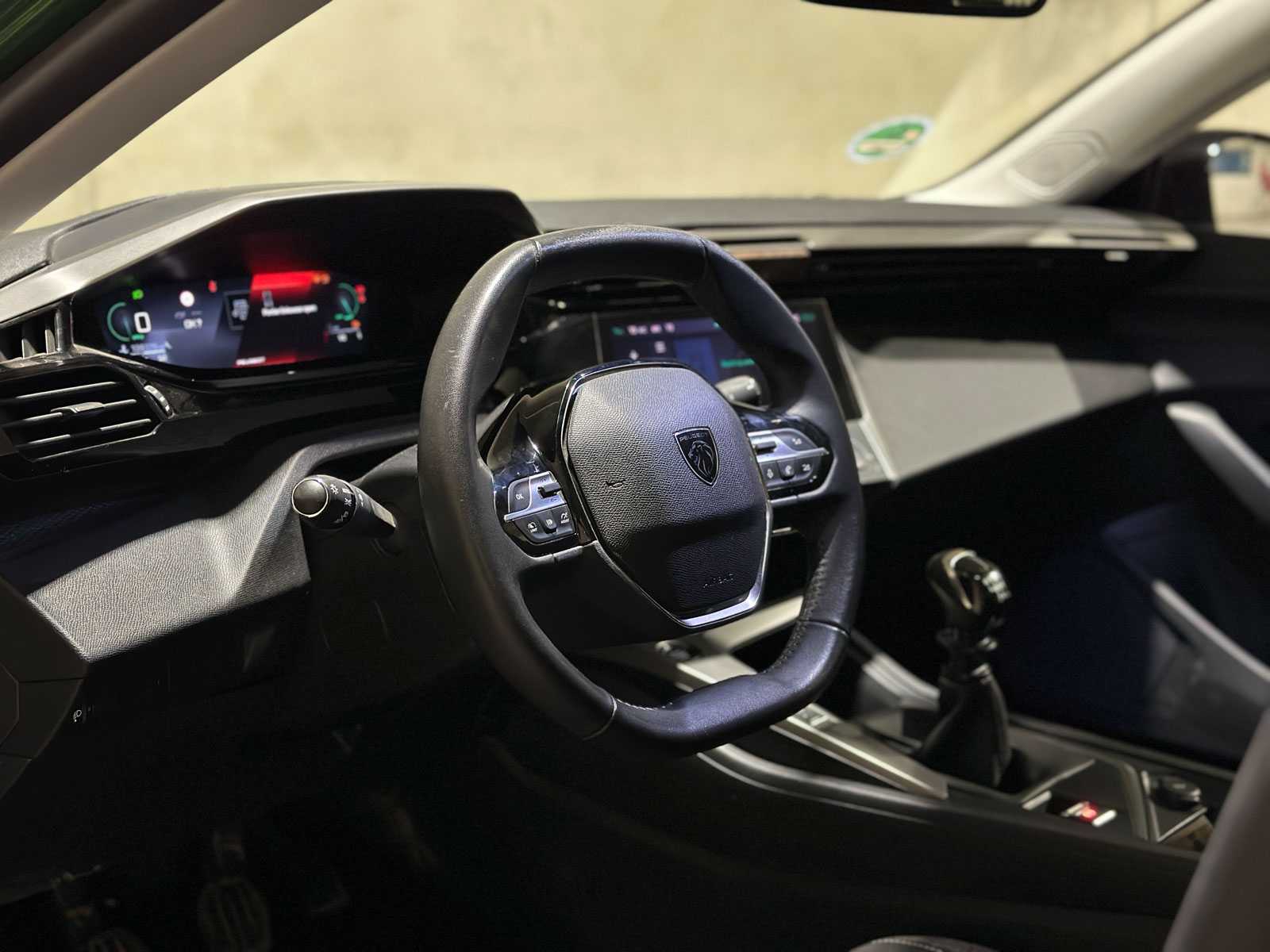 Peugeot 308 1.2 PureTech Active Pack Business 131pk 2023 (Origineel-NL + 1e Eigenaar), S-888-VR