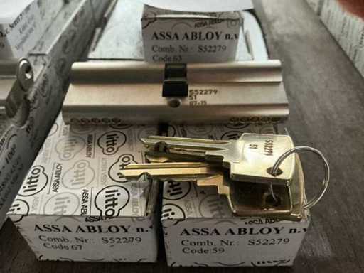 Litto Code 59/67 Zamek cylindryczny wraz z 3 kluczami (10x)