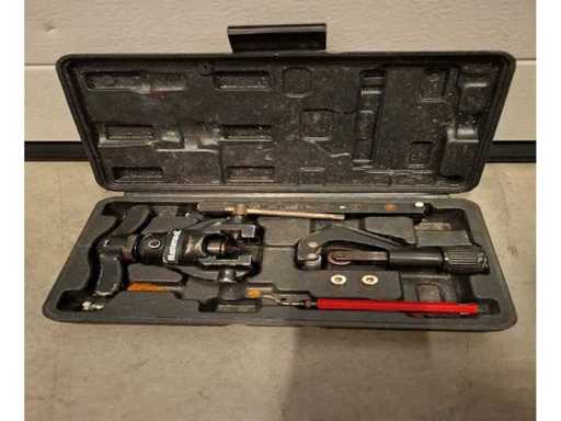 Unealtă de întindere cu burghiul Mastercool 70033