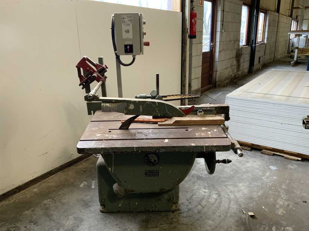 Helma 3000 sawing machine with lock hole cutter