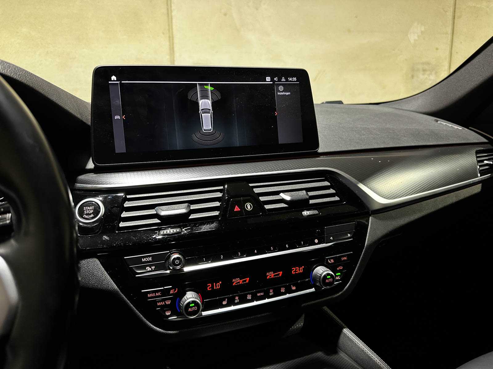 BMW 520i Touring High Executive Edition M-Sport 184pk 2021 (Origineel-NL) 5-Serie G31, L-194-JX