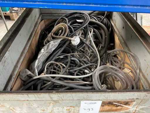 Batch of various hoses