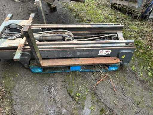 Triplex mast 2500kg Side-shift-Free lift