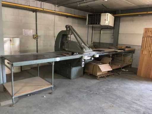 Hilow Pedersen 287 Industriële stansmachine