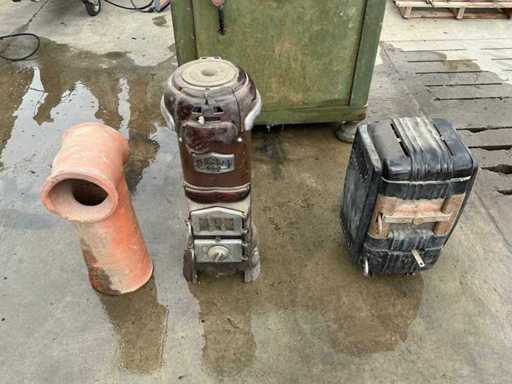 Stove parts (from residence of court tailor Leopold II)