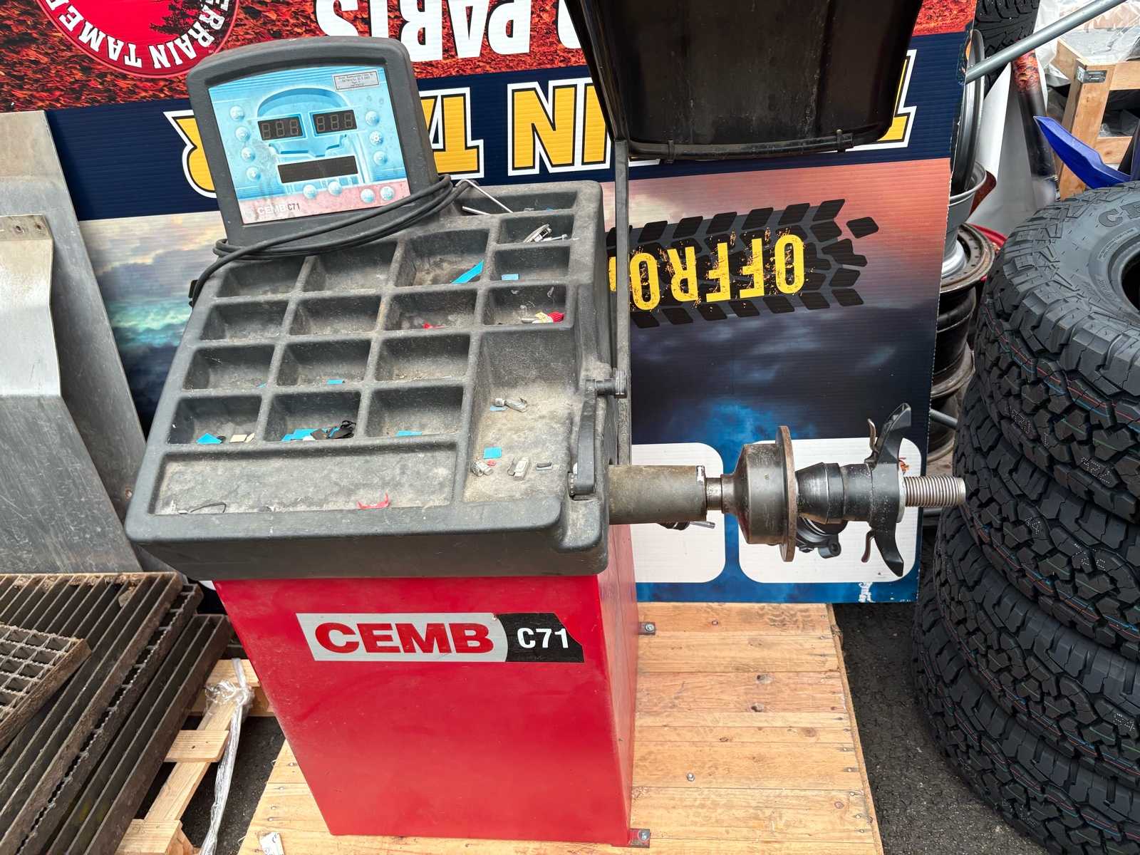 Däck balanseringsmaskin CEMB C71