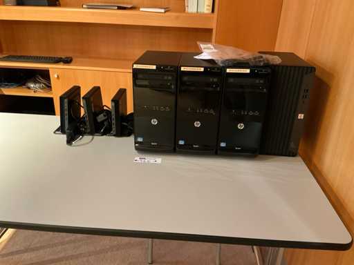 HP Lot de postes informatique