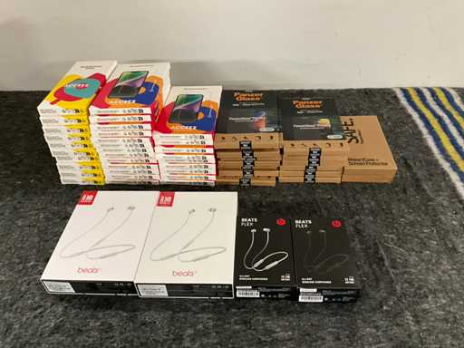 Partij telefoon accessoires (54x)