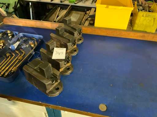 Chuck for carousel (4x)