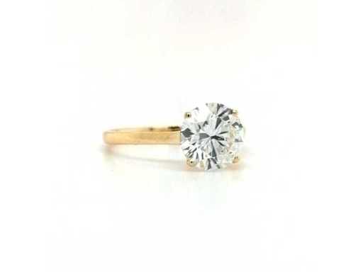 Bague en or jaune 14 carats avec diamant 2,01 carats