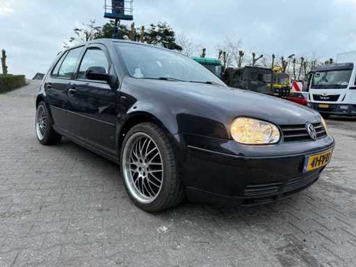 Volkswagen - 2000 - Golf - 2.3 V5 Highline - Passenger car