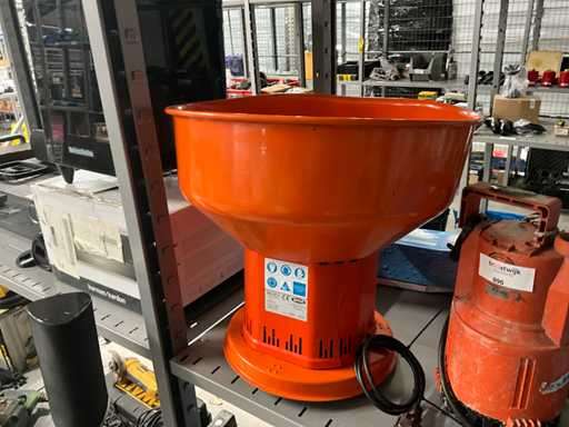 Moulin à grains électrique Ama