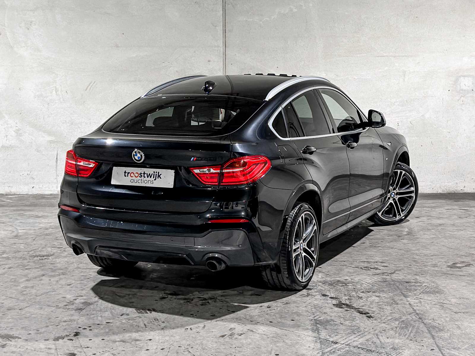BMW X4 M40i High Executive 360hp 2017, L-701-VN