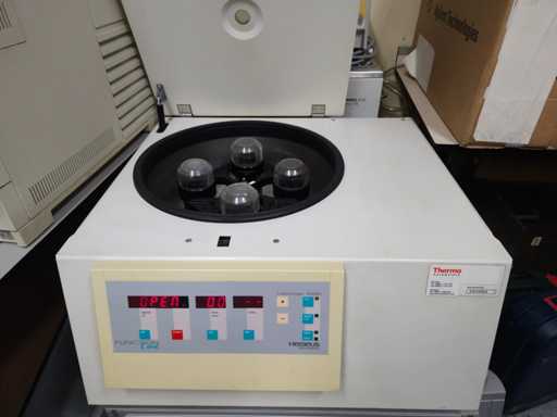 Heraues - Lobofuse 400R - Gekoelde centrifuge - 1995