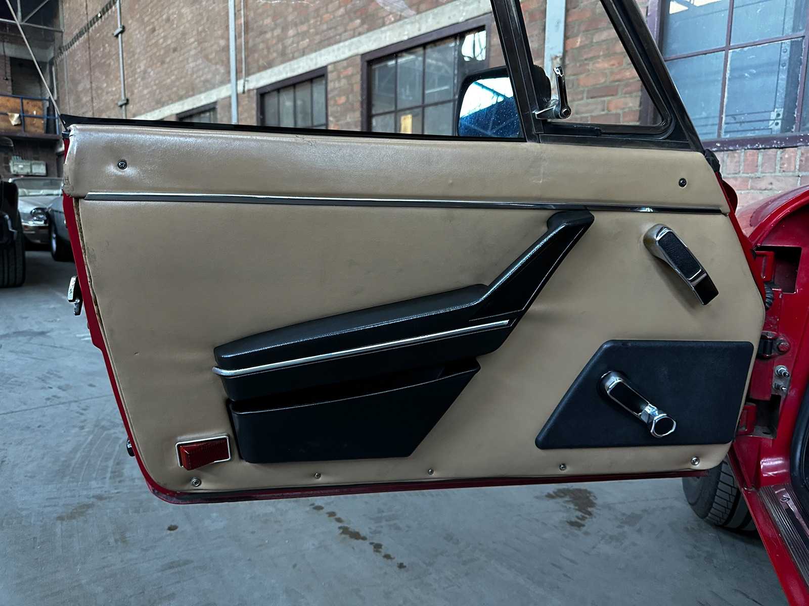 Alfa Romeo Spider 2.0 118pk 1987, NS-842-F