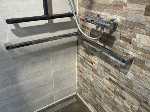 Villeroy & Boch - Vicare - Corrimano doccia 70 cm