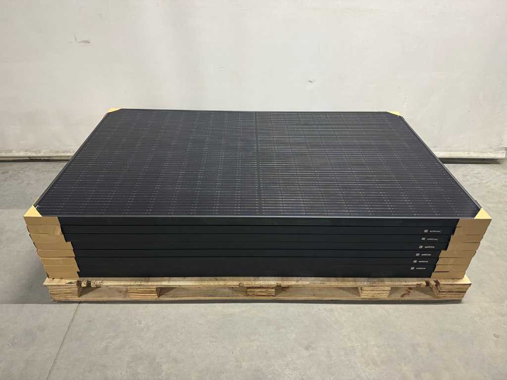 Solaredge - set di 8 pannelli solari completamente neri (360 wp) con ottimizzatori