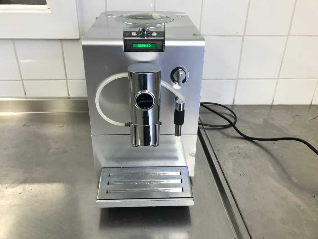 Jura - 673 - Machine à café