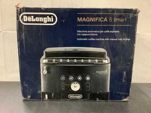 Delonghi Magnifica S smart Coffee Machine